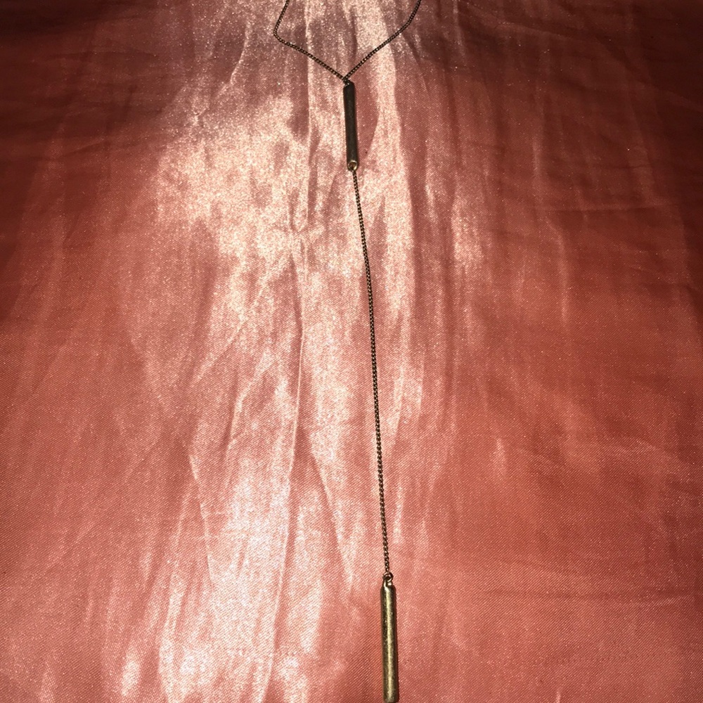 Simple bronzed necklace